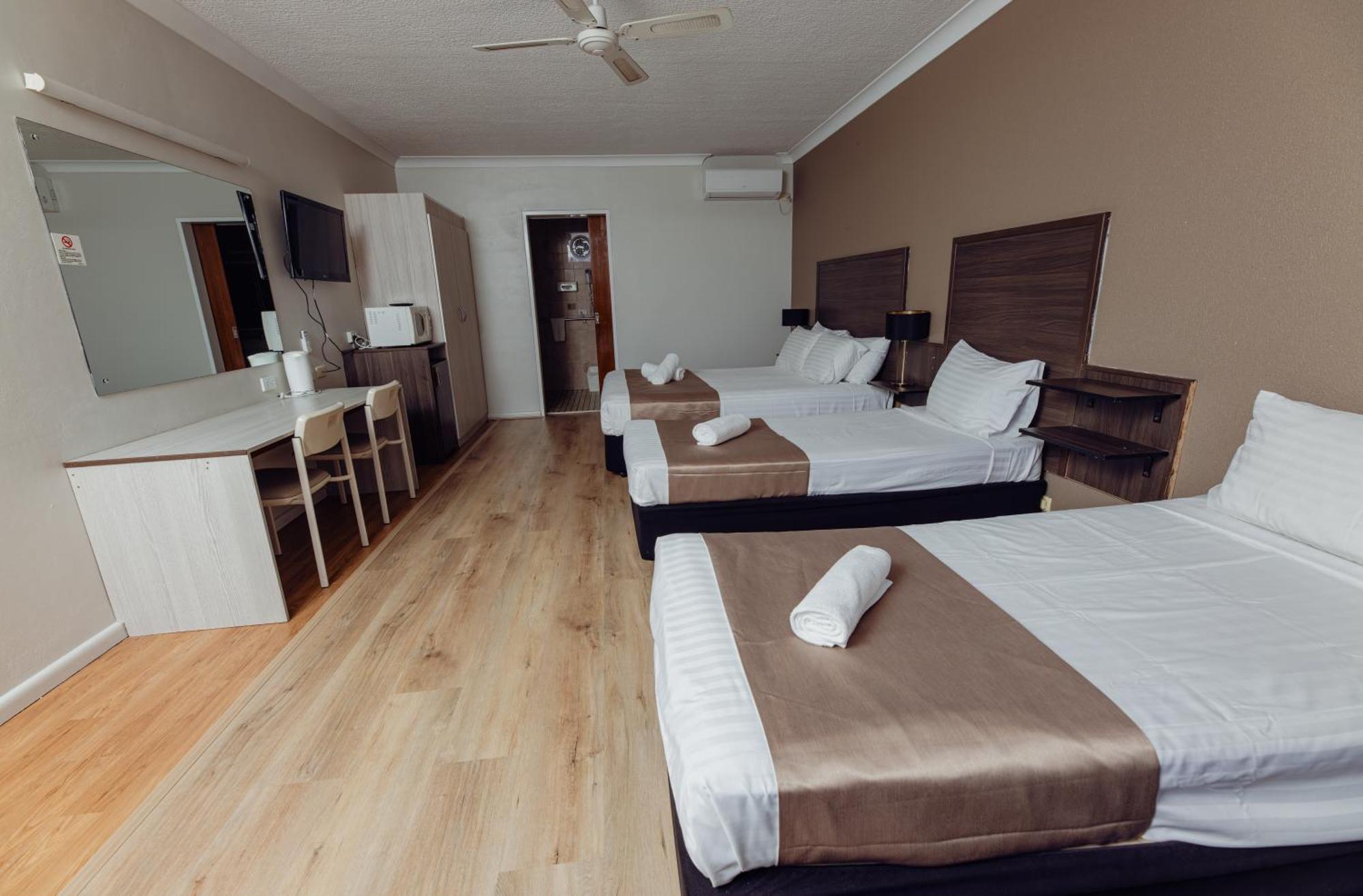 Cumberland Motor Inn Cessnock Exterior photo