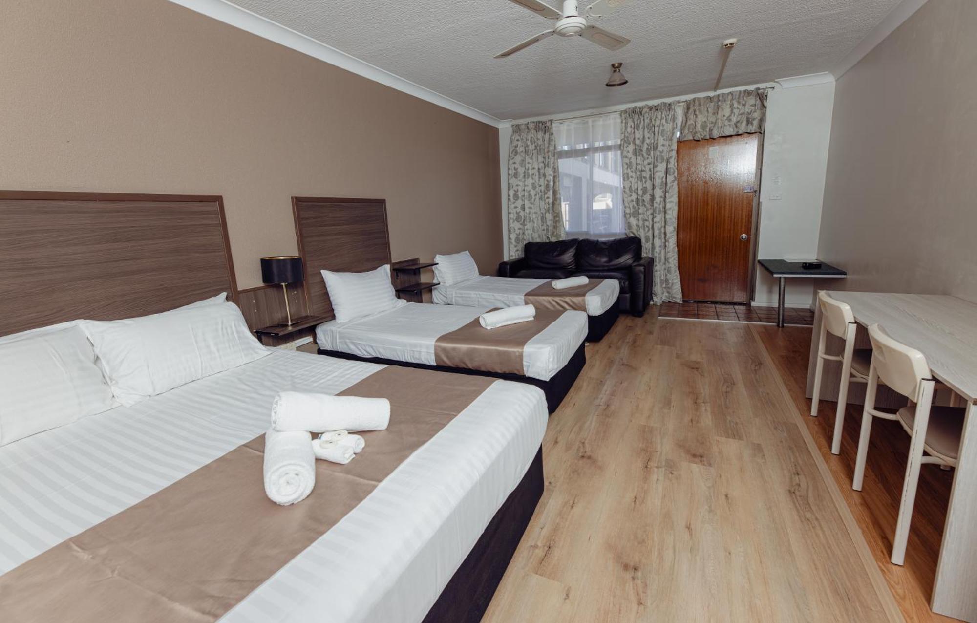 Cumberland Motor Inn Cessnock Exterior photo