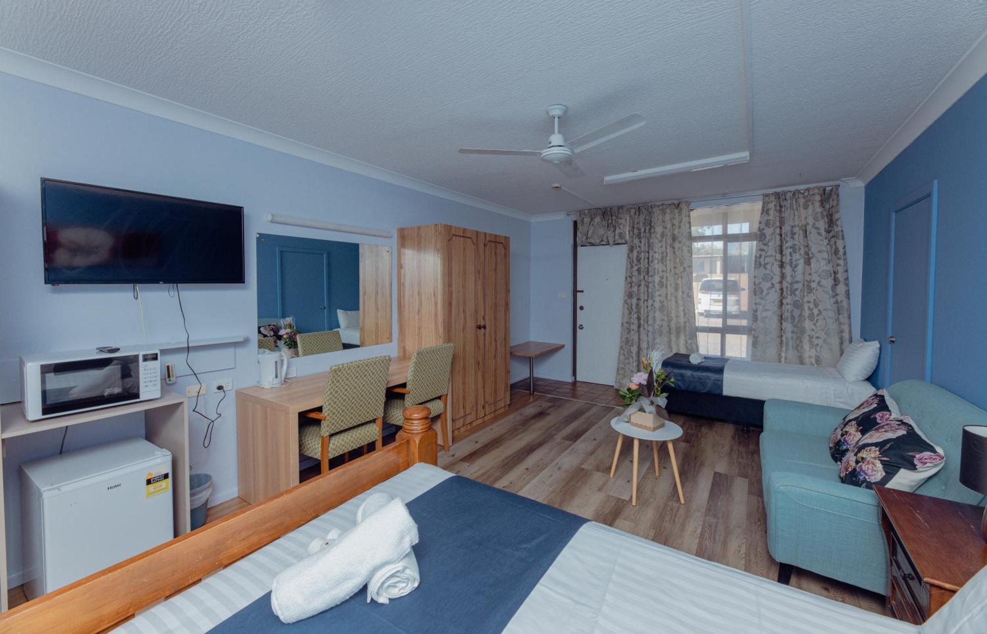 Cumberland Motor Inn Cessnock Exterior photo