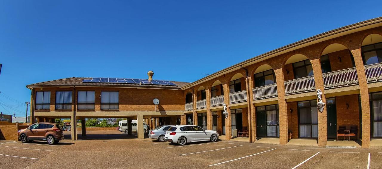 Cumberland Motor Inn Cessnock Exterior photo