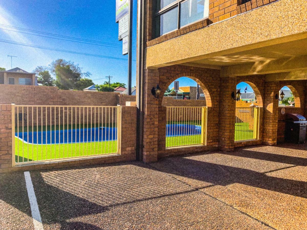 Cumberland Motor Inn Cessnock Exterior photo